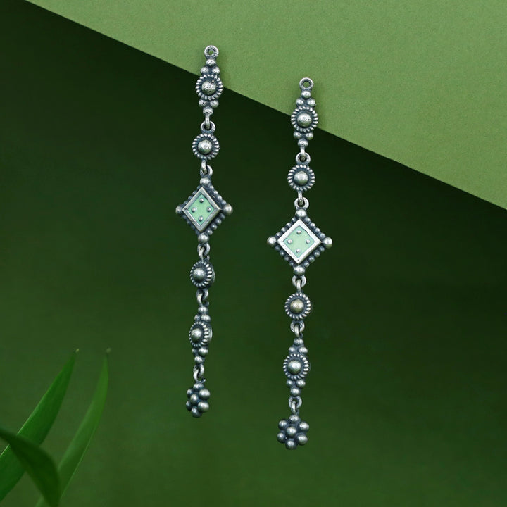 Amina Floral Antique Earring