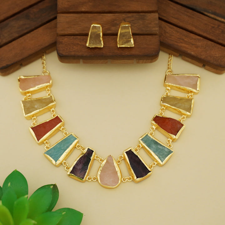 Harma Raindrop Raw Stone Neckpiece with Earring