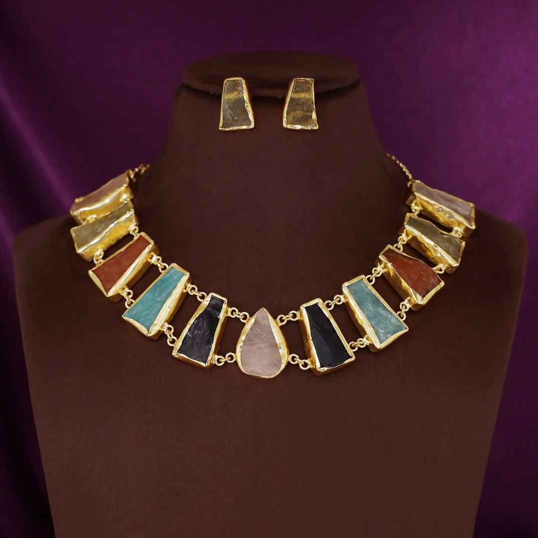 Harma Raindrop Raw Stone Neckpiece with Earring