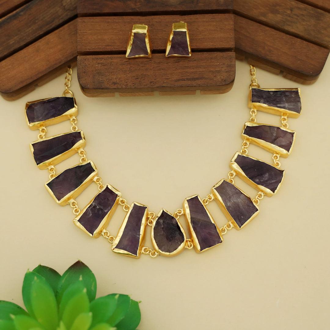 Harma Raindrop Raw Stone Neckpiece with Earring
