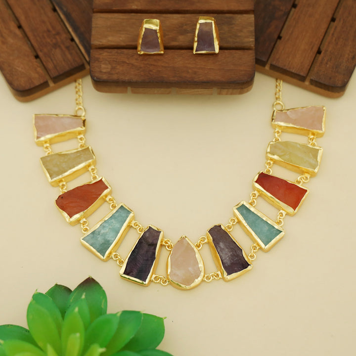 Harma Raindrop Raw Stone Neckpiece with Earring