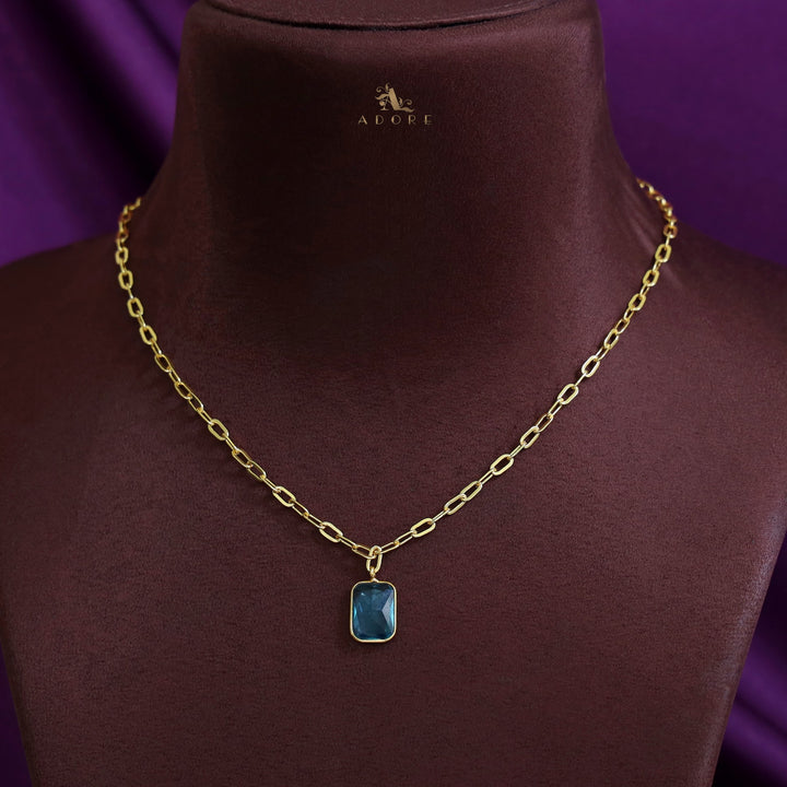 Golden Chain Glossy Rectangle Neckpiece