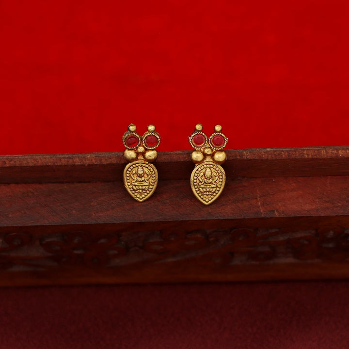 Neesha Devi Drop Golden Ball Short Neckpiece With Earring