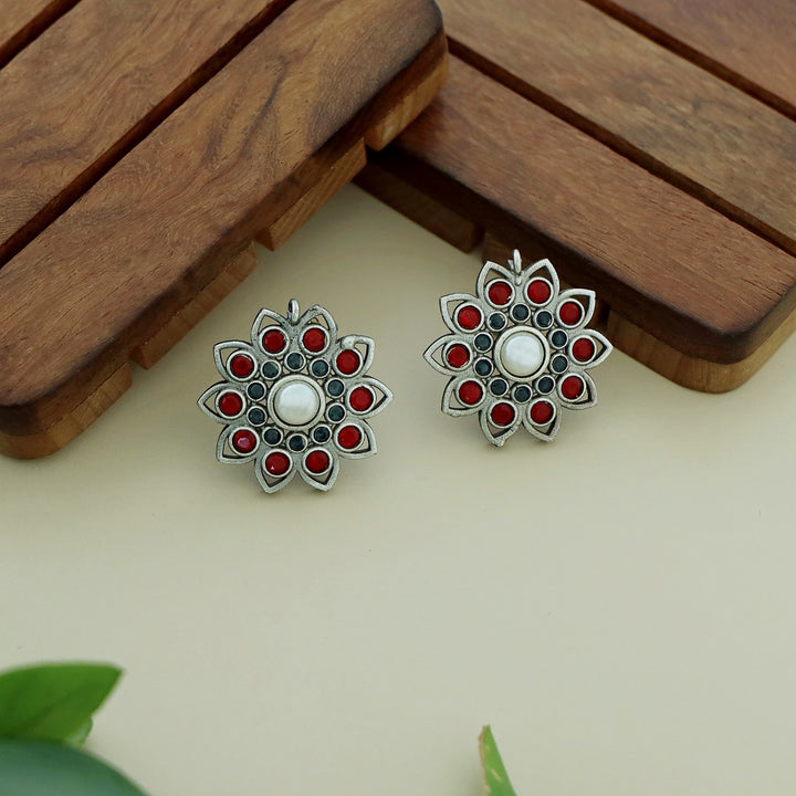 Larvia Flower Earring