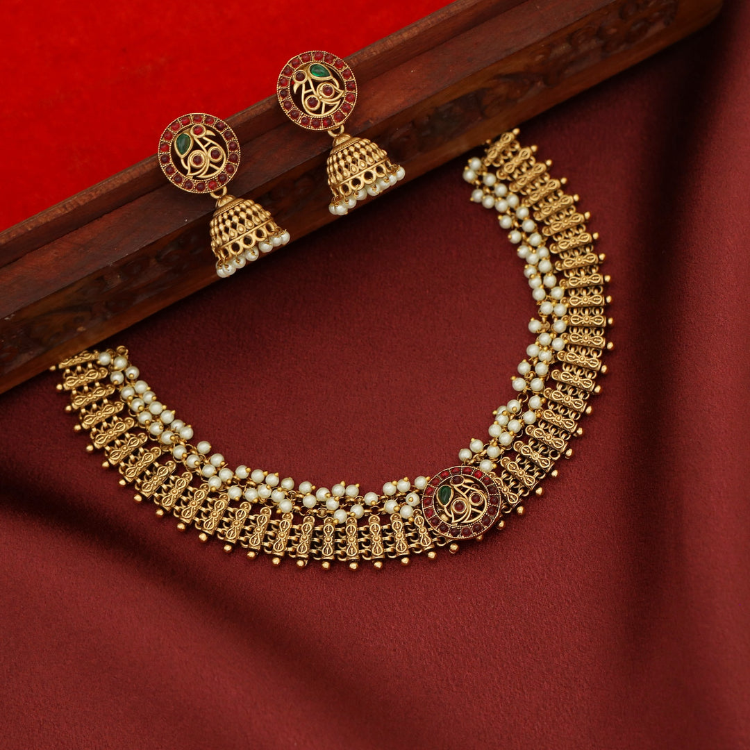 Shanavi Golden Mayura Pearl Short Neckpiece with Earring