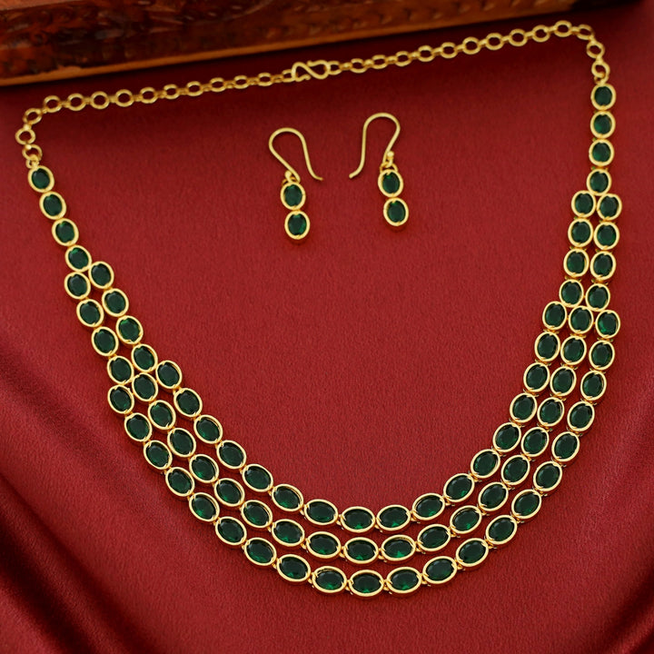 Parinita 3 Layer Glossy Neckpiece With Drop