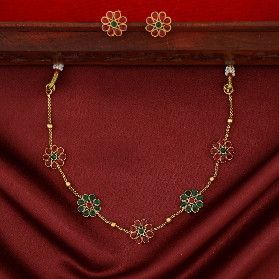 Trinayani Flower Short Neckpiece With Stud