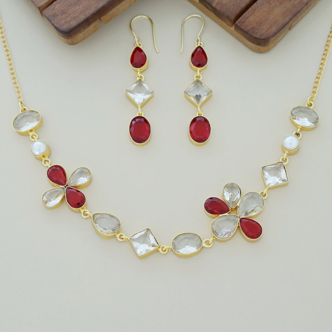 Tanvee Multi Shape Glossy Pearl Neckpiece With Drop