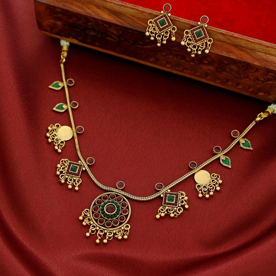 Tanya Kemp Stone Palakka Short Neckpiece With Earring