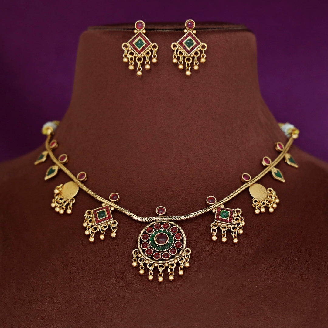 Tanya Kemp Stone Palakka Short Neckpiece With Earring