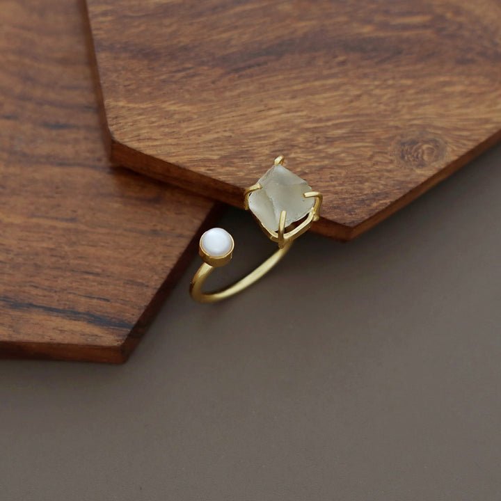 Ena Raw Stone Ring