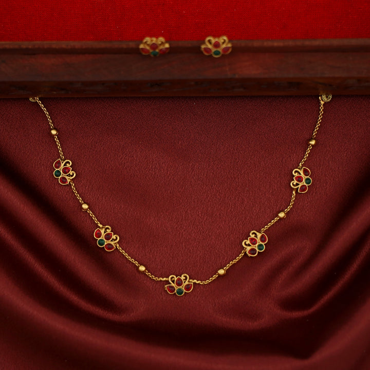 Haniya 5 Lotus Ball Short Neckpiece With Stud