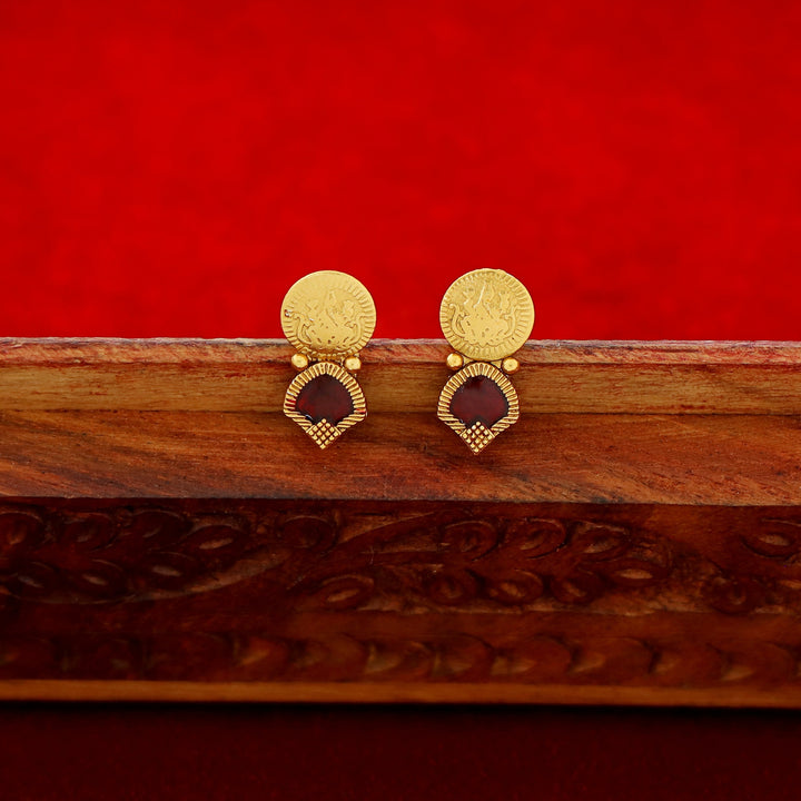 Sree Devi 3 Layer Kashi Palakka Choker With Stud