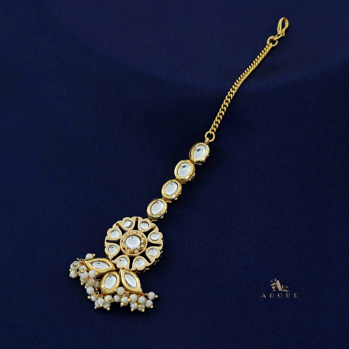 Premium Darpita Kundan Neckpiece With Earring + Tikka