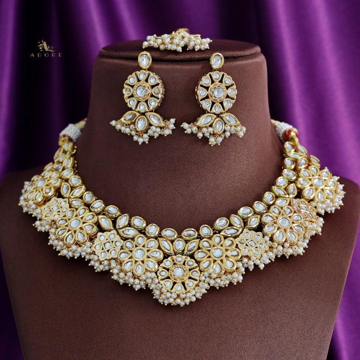 Premium Darpita Kundan Neckpiece With Earring + Tikka