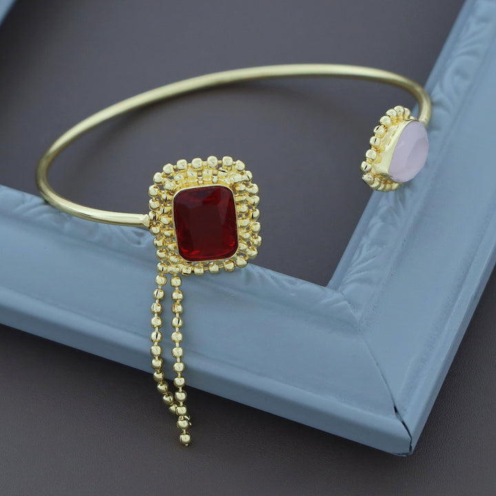 Aarviya Square And Drop Glossy Bangle