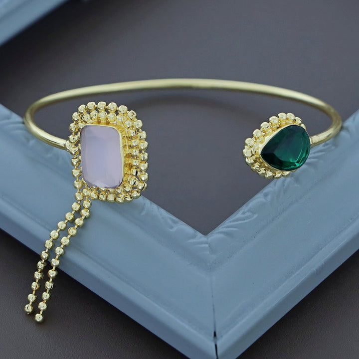 Aarviya Square And Drop Glossy Bangle