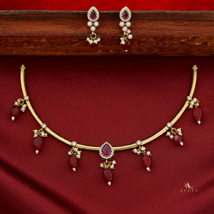Veda Stiff Beads Neckpiece With Earring