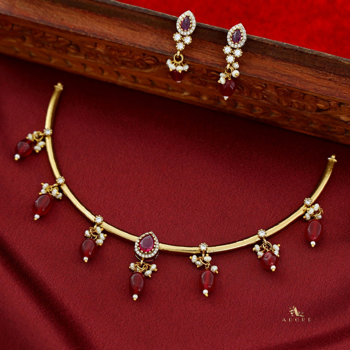 Veda Stiff Beads Neckpiece With Earring