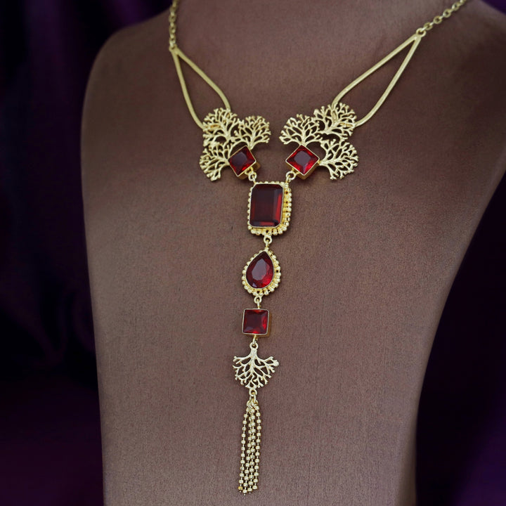Tacey Filgree Glossy Stone Neckpiece