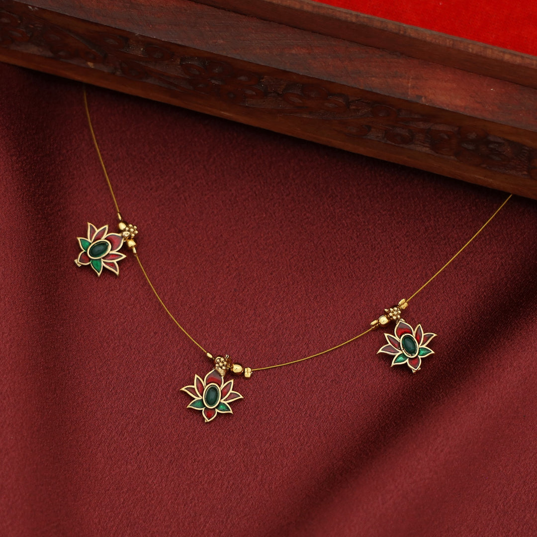 Vishruthi Enamel Tri Lotus String Neckpiece