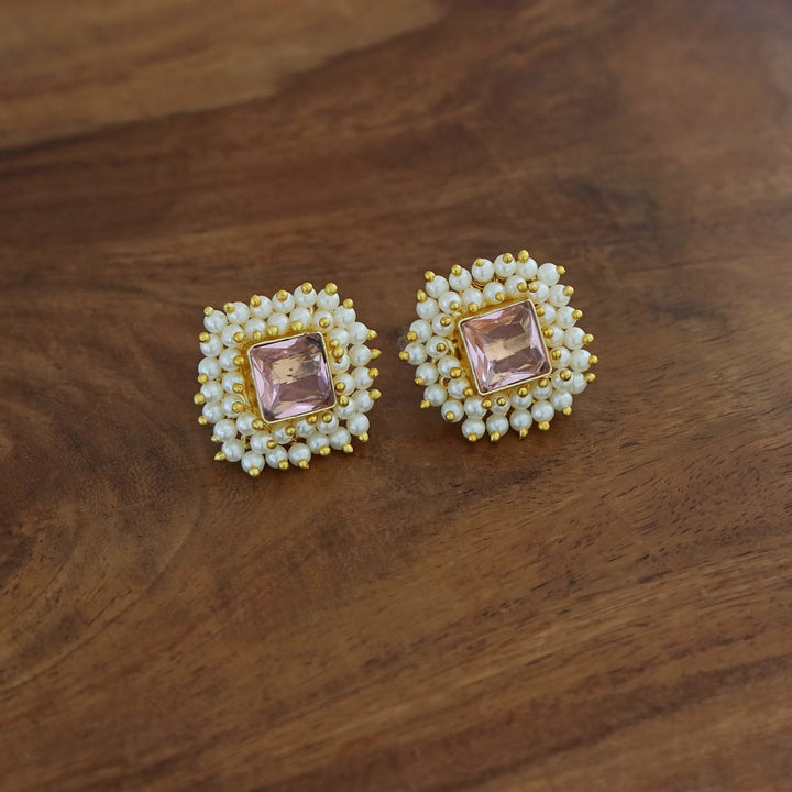 Ahelia Glossy Square Cluster Pearl Earring