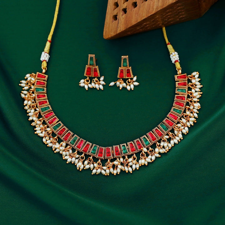 Aadarshini Golden Glossy Rice Pearled Neckpiece With Earring