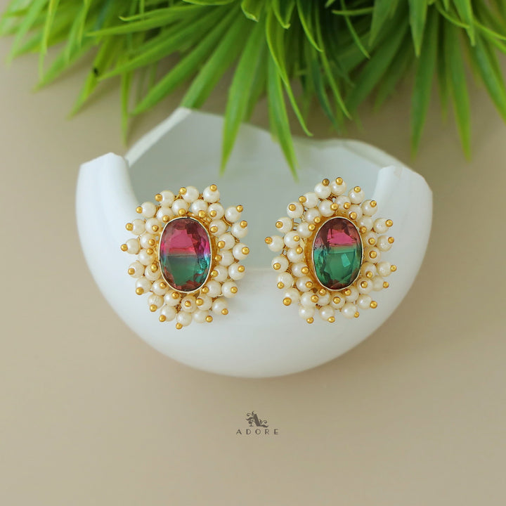 Ahelia Glossy Oval Cluster Pearl Earring