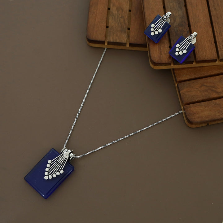 Valena Neckpiece With Earring