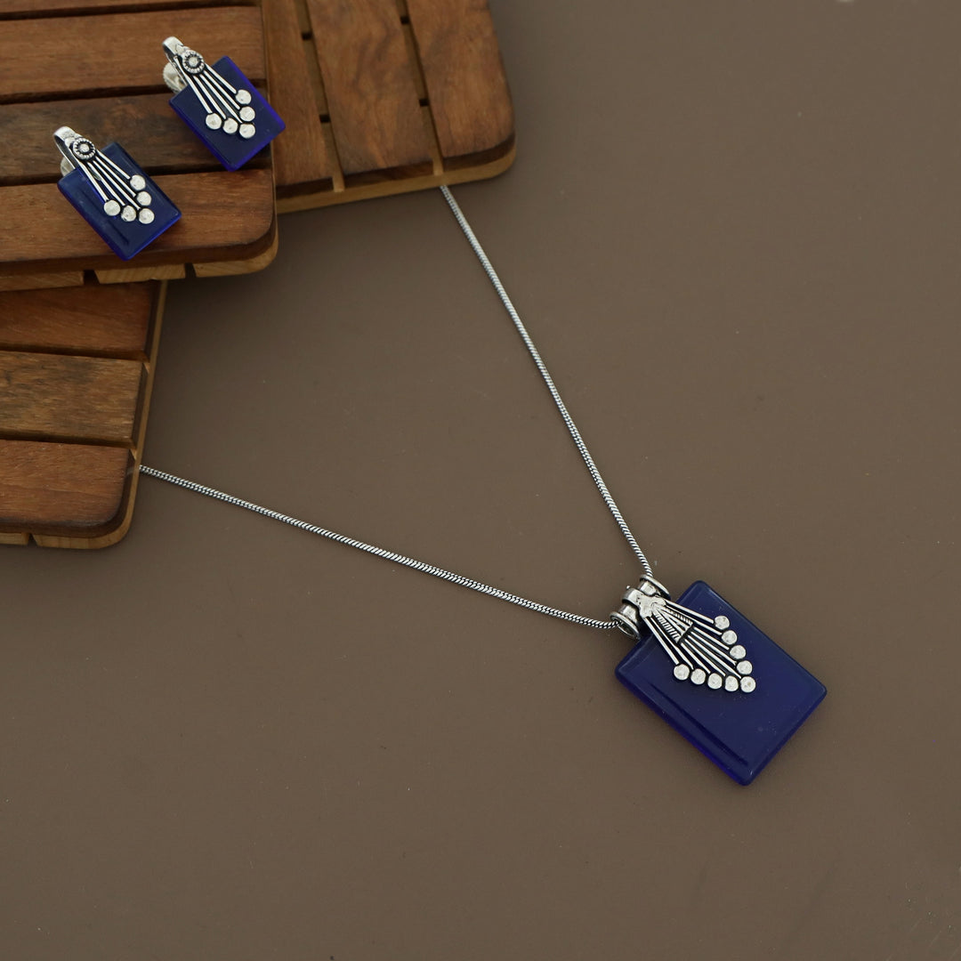 Valena Neckpiece With Earring