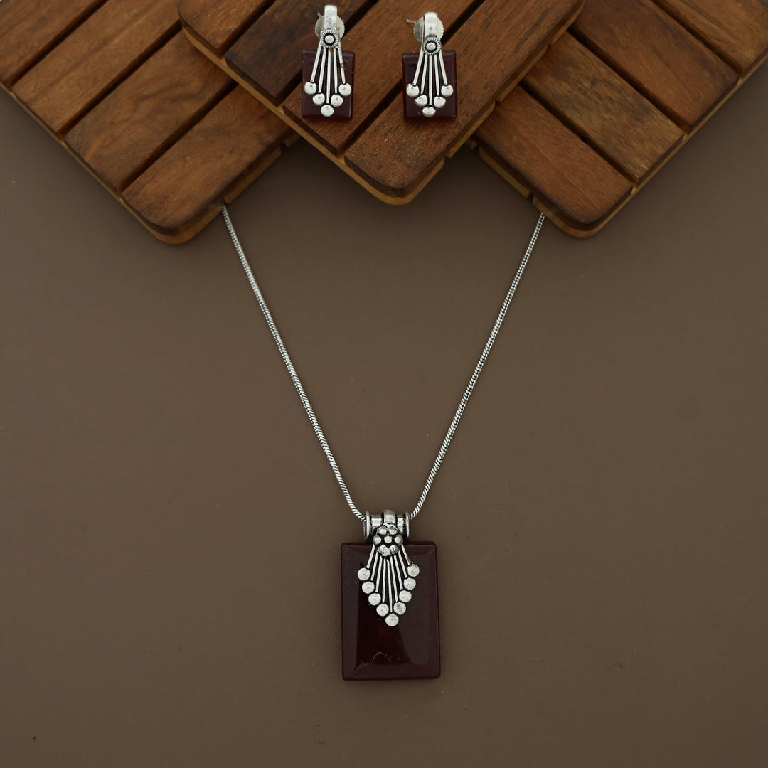 Valena Neckpiece With Earring