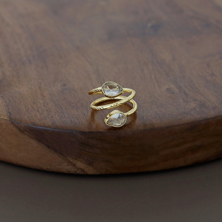 Golden Spiral Due Drop Glossy Ring