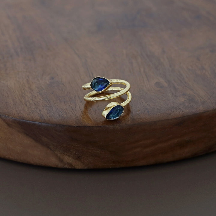 Golden Spiral Due Drop Glossy Ring