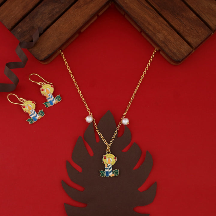 X'mas Charm Single Pendant + Pearl Neckpiece With Drop