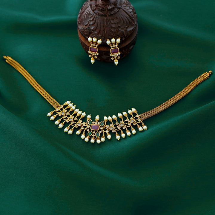 Prarthana Pearl Choker with Earring