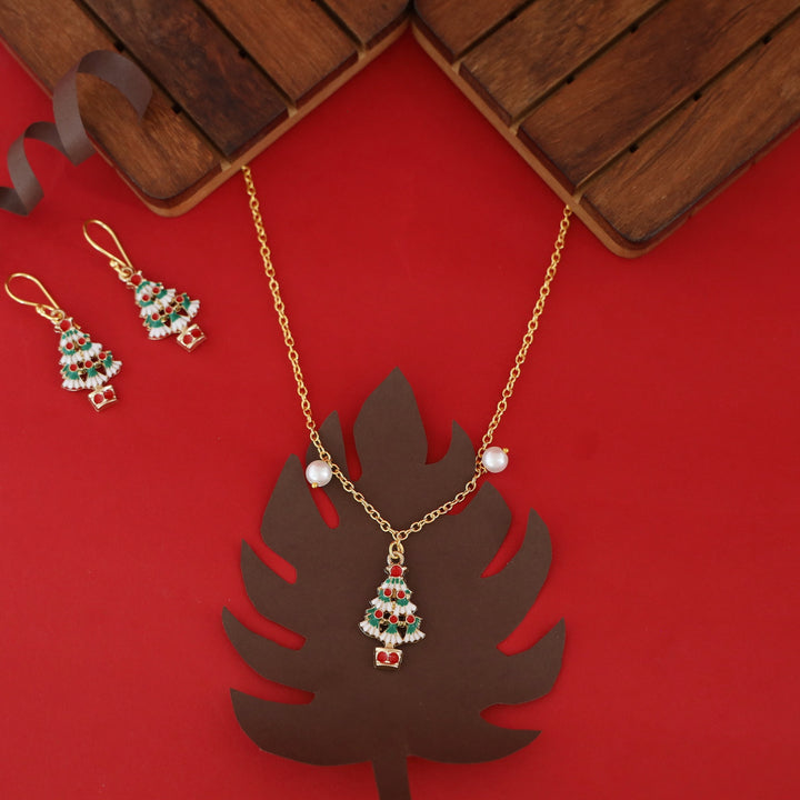 X'mas Charm Single Pendant + Pearl Neckpiece With Drop