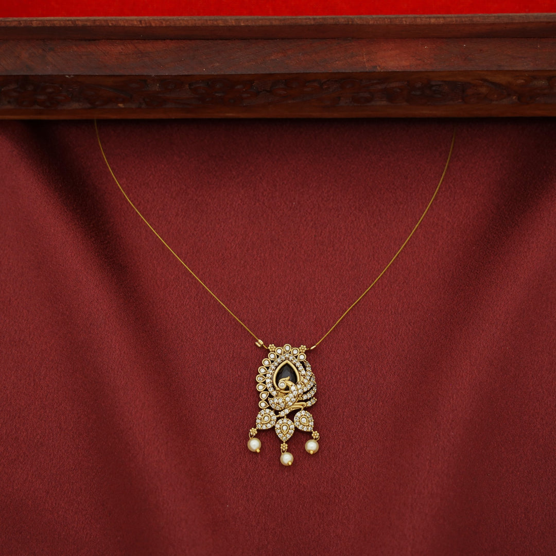 Nayomi AD Stone Mayura Pearl String Neckpiece