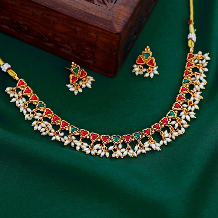 Triveni Pearl Neckpiece with Earring