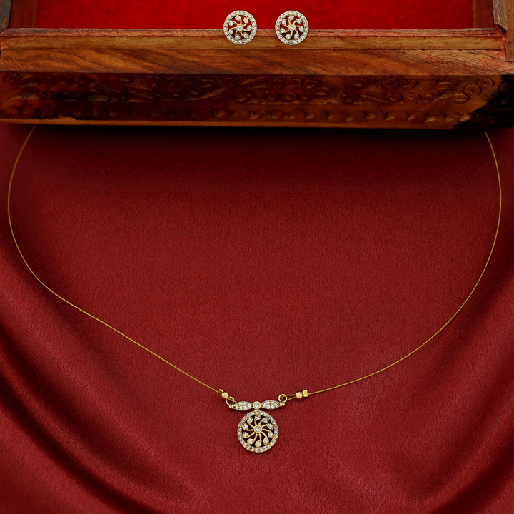 Mudra Circle String Neckpiece With Stud