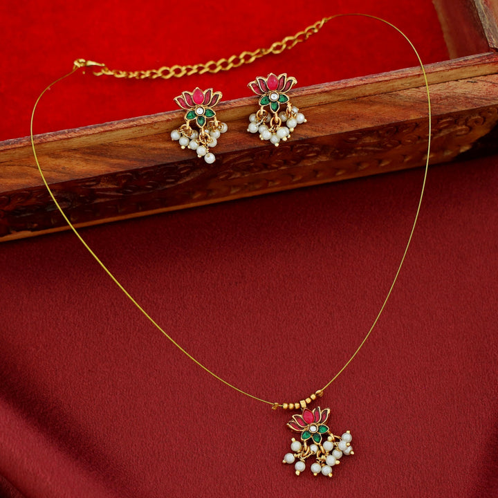 Arusha Mini Lotus Pearl String Neckpiece with Earring