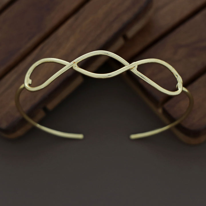 Golden Wavy Bangle