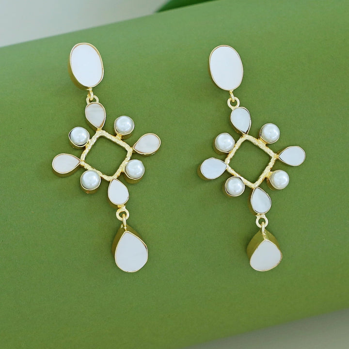 Amity Golden Glossy Pearl Drop Earring