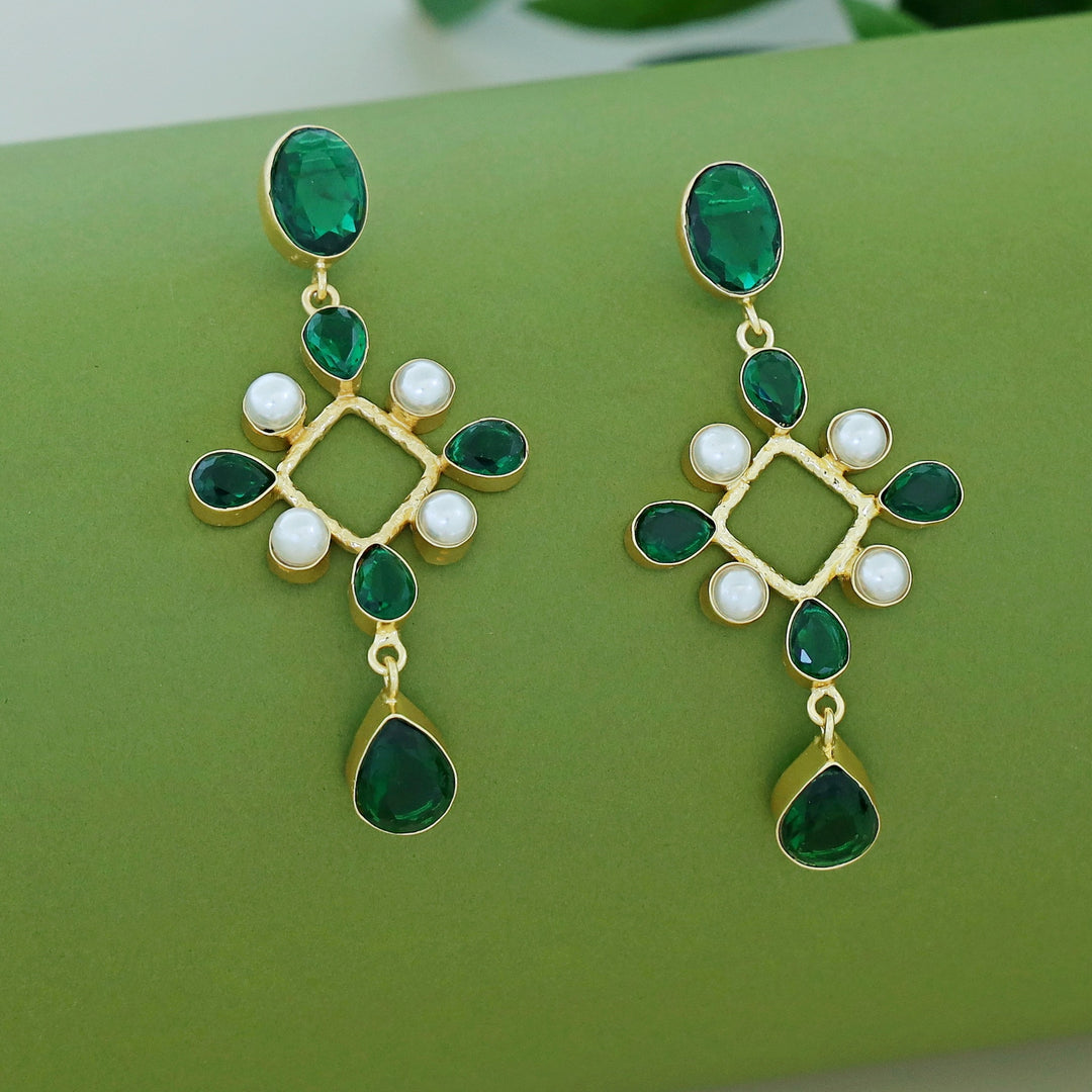 Amity Golden Glossy Pearl Drop Earring