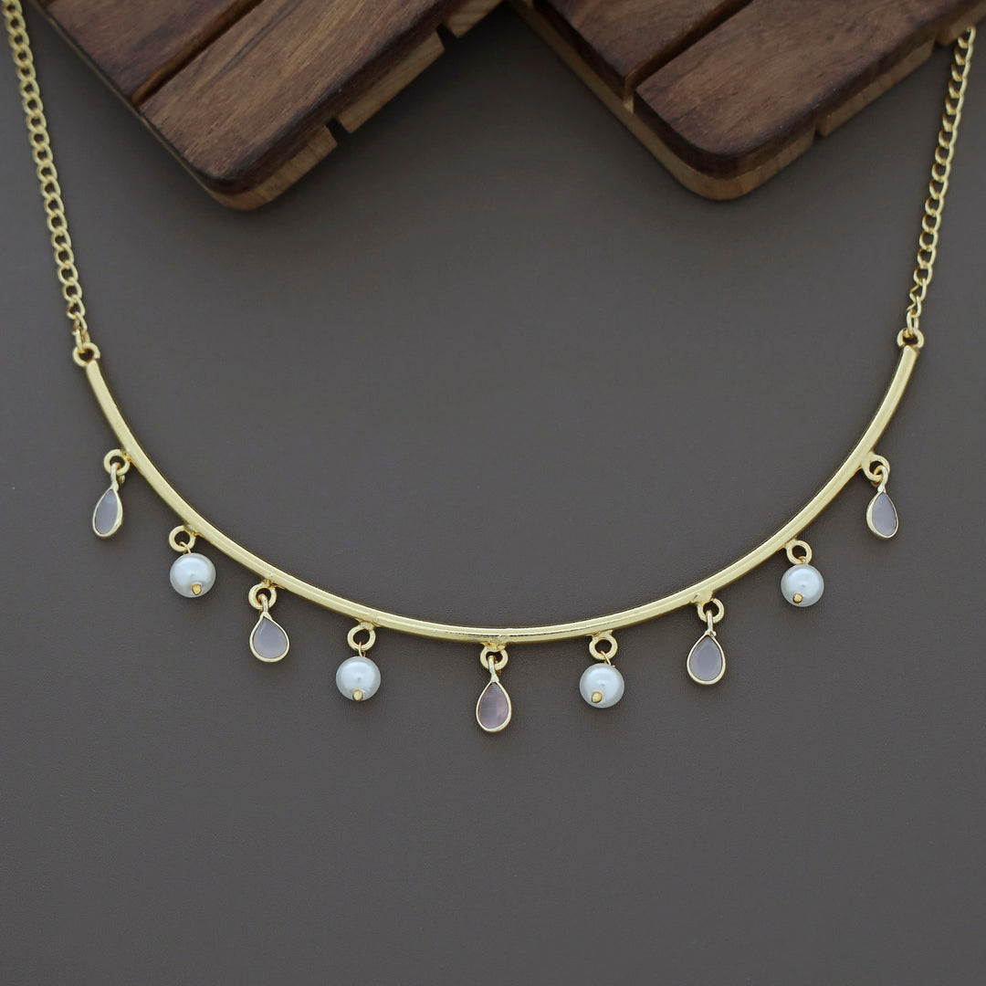 Drop Of Spring Pearl Neckpiece / Neck Cuff
