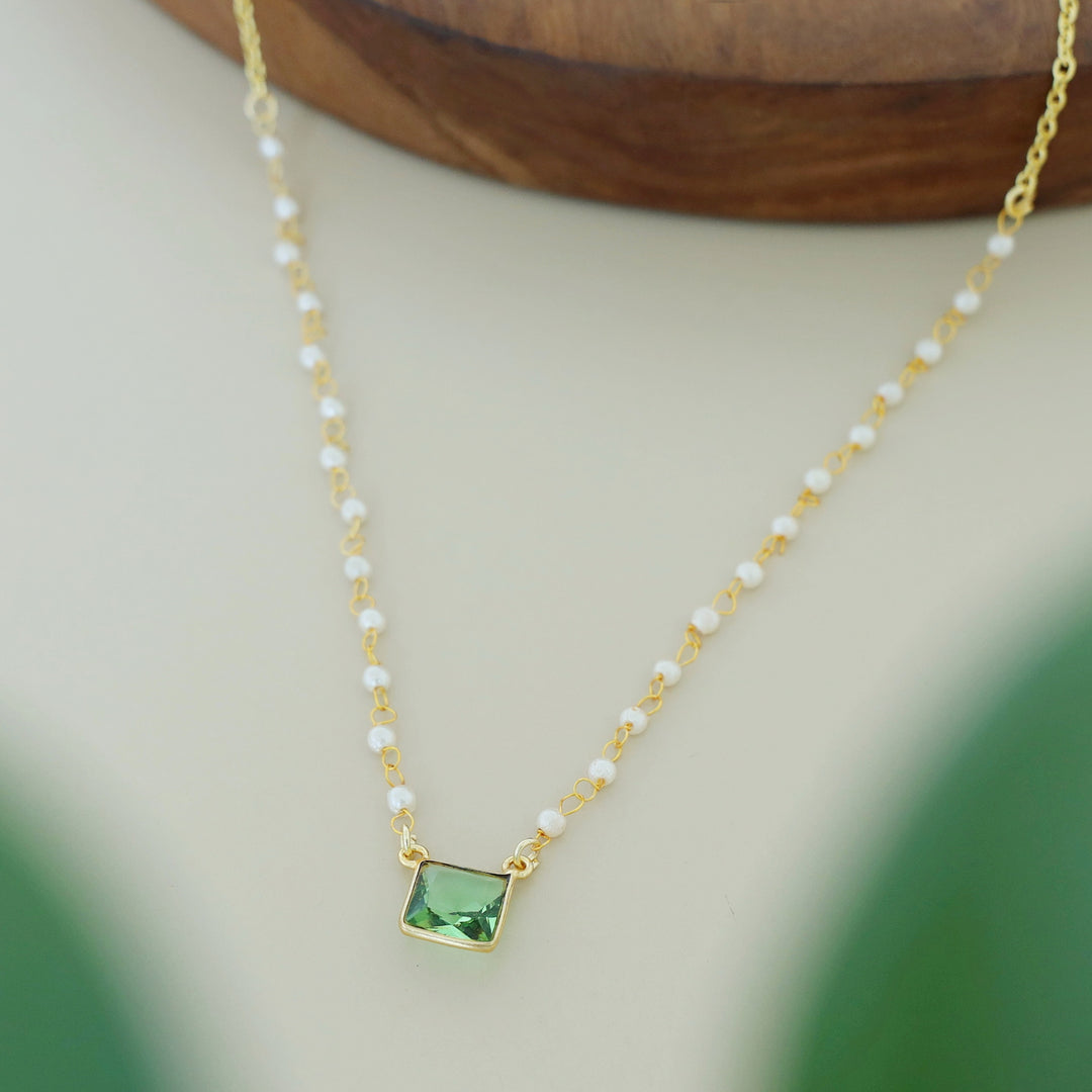 Nasmiya Square Neckpiece