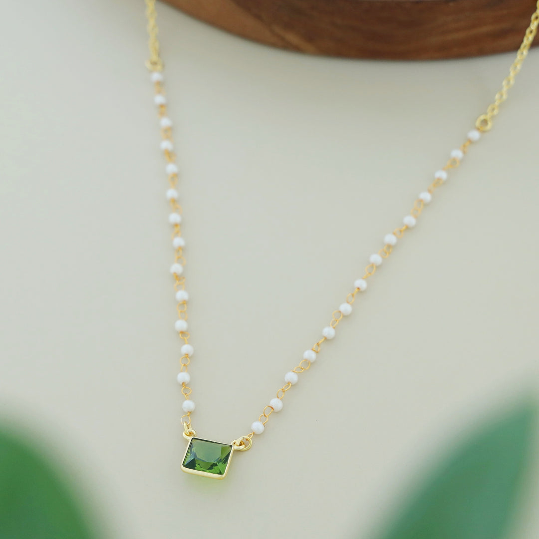 Nasmiya Square Neckpiece