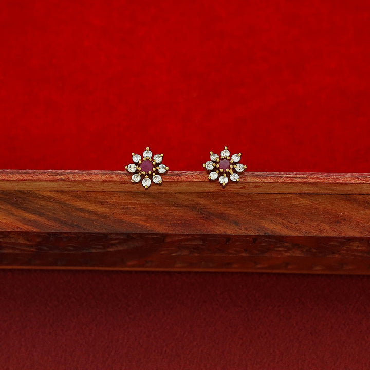 Vasana 5 Floral Mangalsutra With Stud