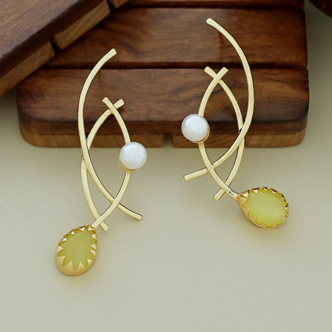Alayna Golden Triple Curvy Glossy Pearl Drop Earring