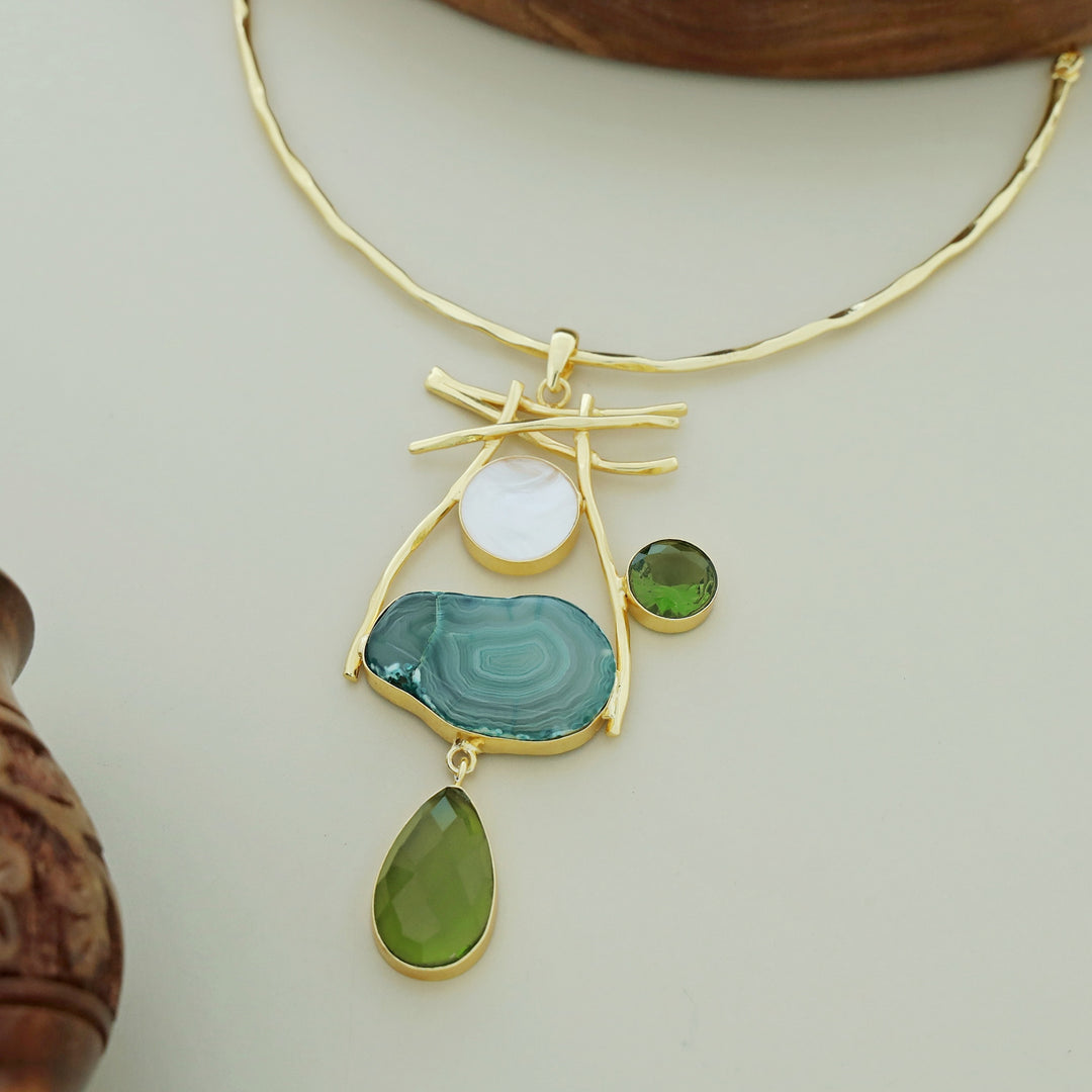 Binita Hammered Sticks MOP Agate Glossy Neck Cuff