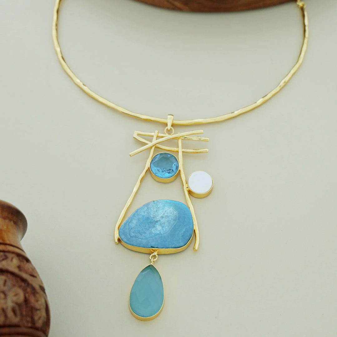 Binita Hammered Sticks MOP Agate Glossy Neck Cuff